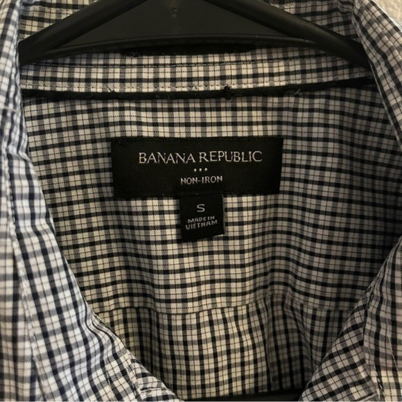Men’s Banana republic button up shirt - Picture 4 of 4